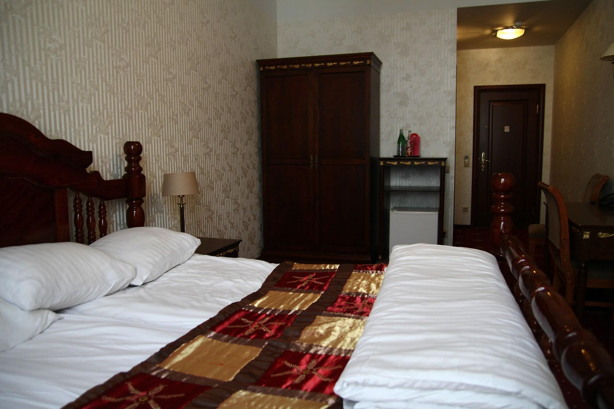 Viesnīca Garden Palace 4*